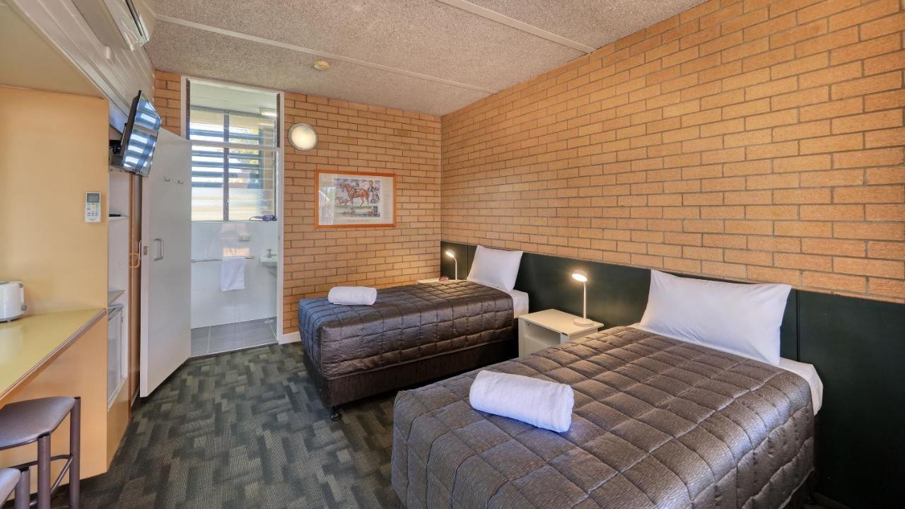 Goondiwindi Motel Экстерьер фото